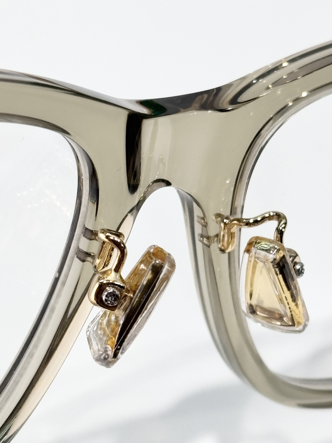 BOTTEGA VENET*MODEL：BV1402SKSIZE：55口19-145