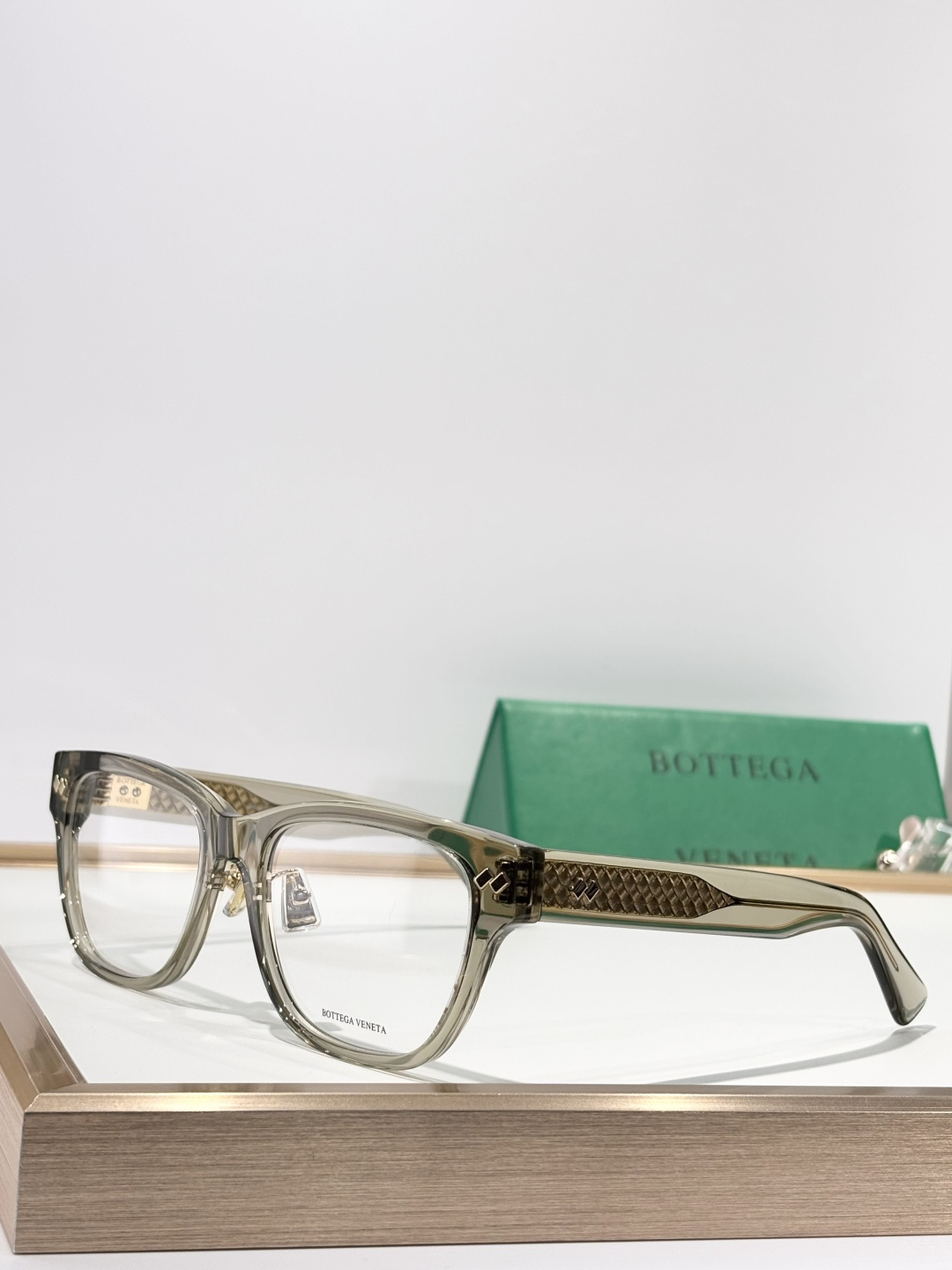 BOTTEGA VENET*MODEL：BV1402SKSIZE：55口19-145