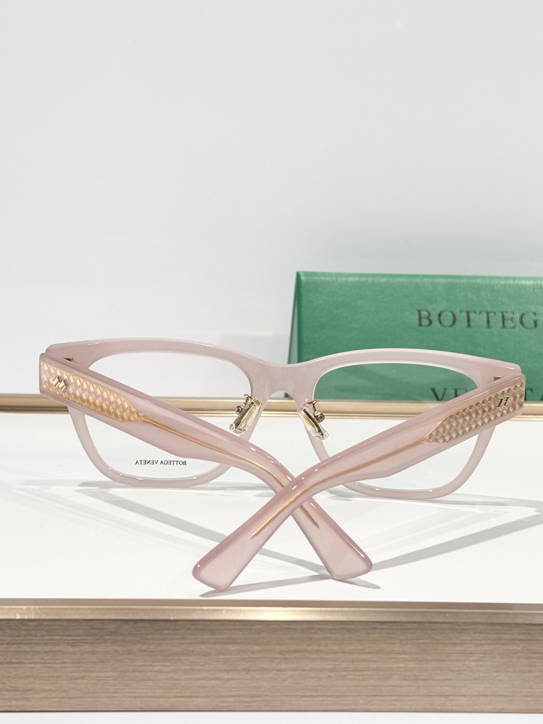 BOTTEGA VENET*MODEL：BV1402SKSIZE：55口19-145