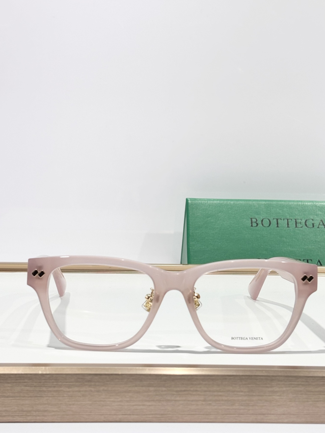 BOTTEGA VENET*MODEL：BV1402SKSIZE：55口19-145
