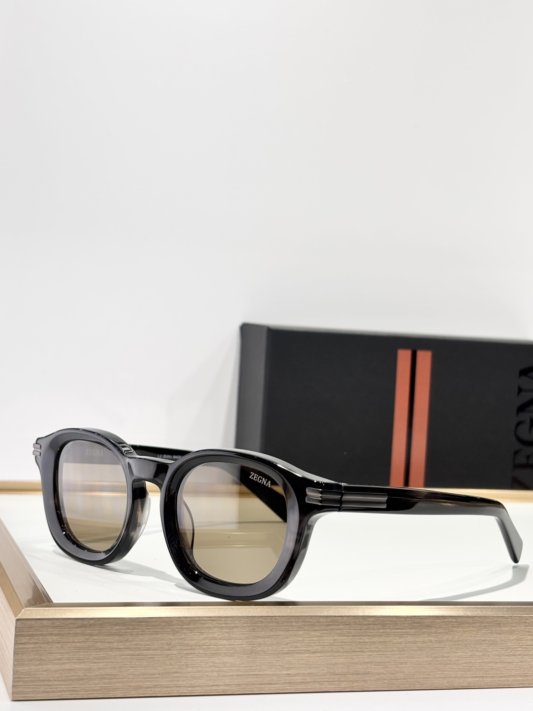 ZEGNAMOD：EZ0229Size:51口 22-145麦斯·米科尔森Mads Mikkelsen 