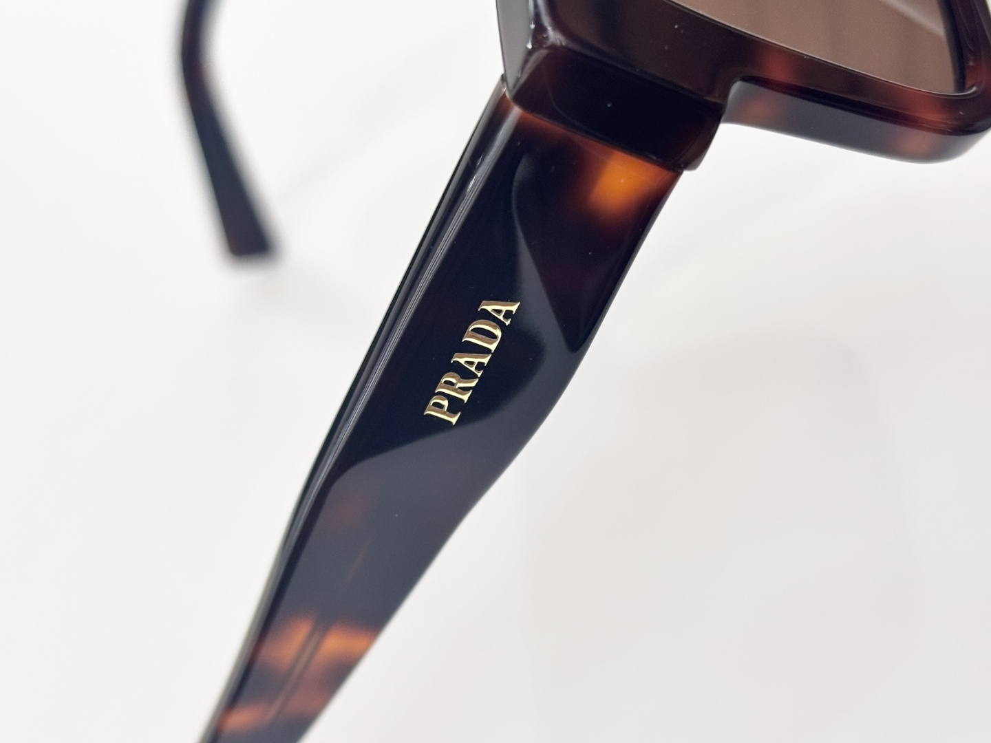 PRAD*MOD：PR 19WSSize：52口21 145