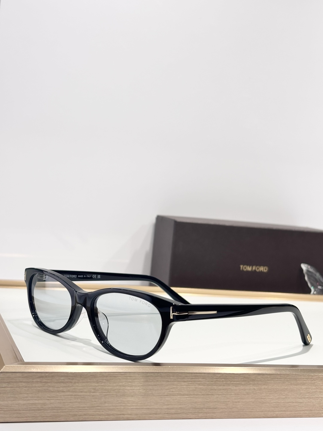 TOM FORDMODEL：TF1310SIZE：53口17-140