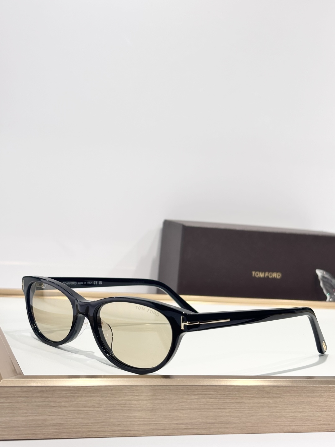 TOM FORDMODEL：TF1310SIZE：53口17-140