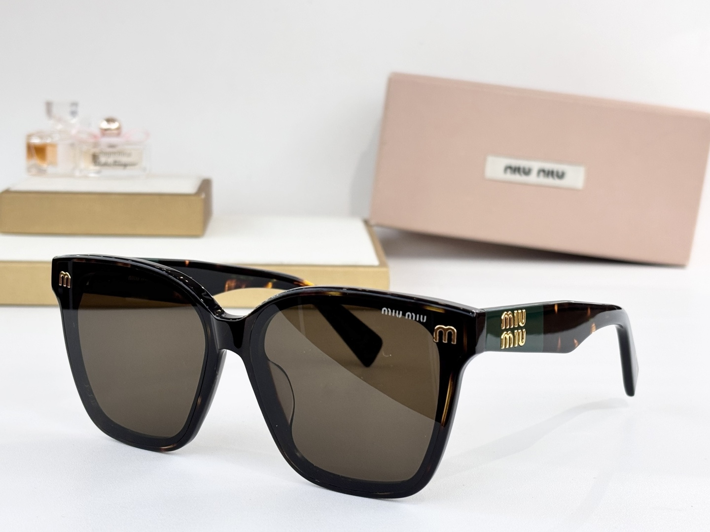 MIU MI*MOD：MU64ZSSize：65口18 145