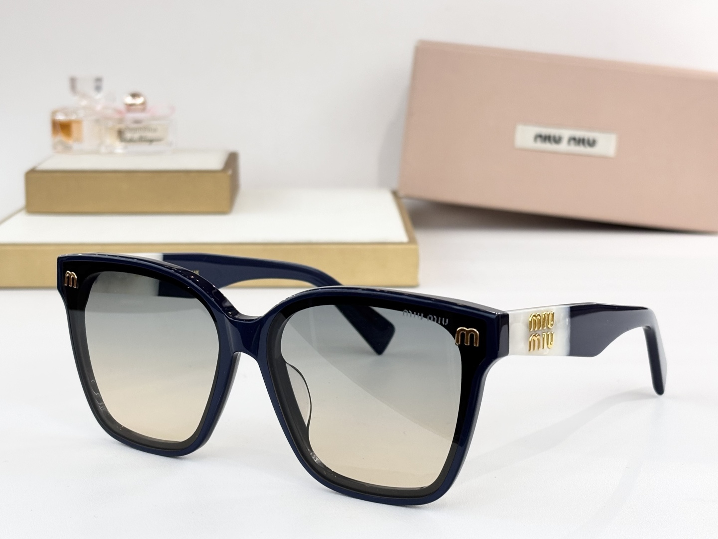 MIU MI*MOD：MU64ZSSize：65口18 145