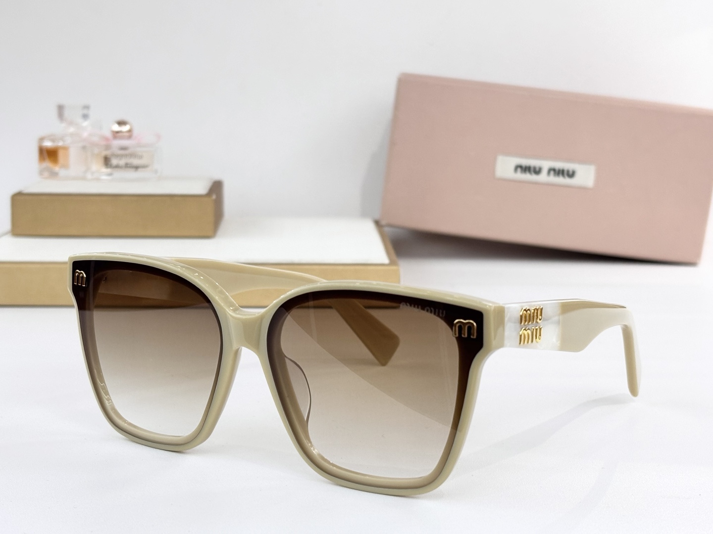 MIU MI*MOD：MU64ZSSize：65口18 145