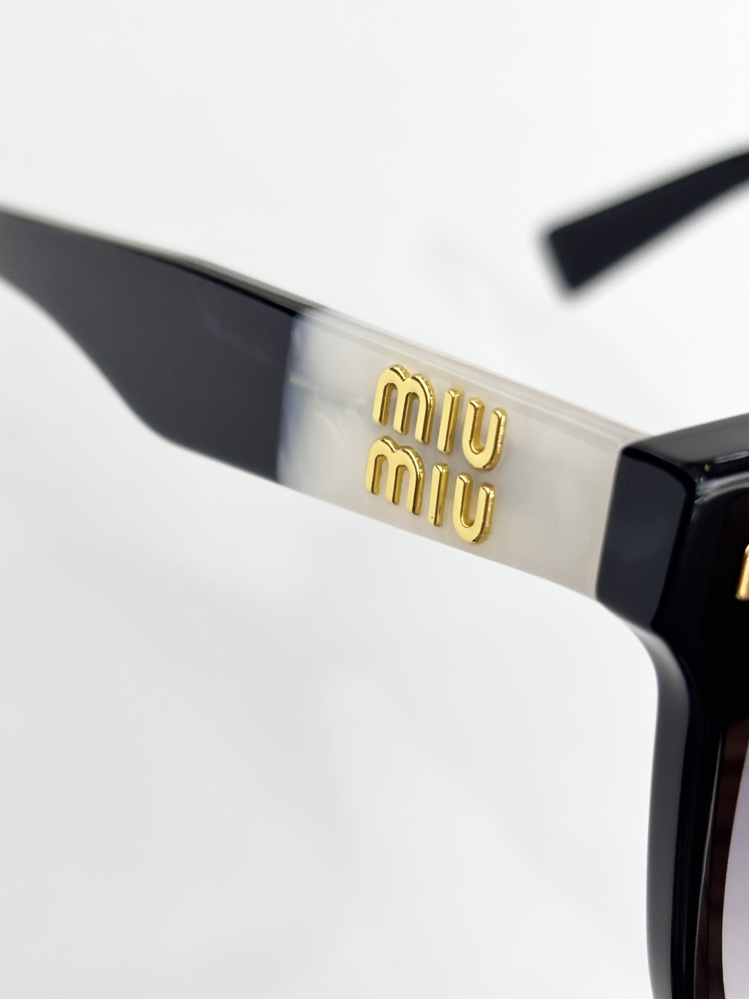 MIU MI*MOD：MU64ZSSize：65口18 145