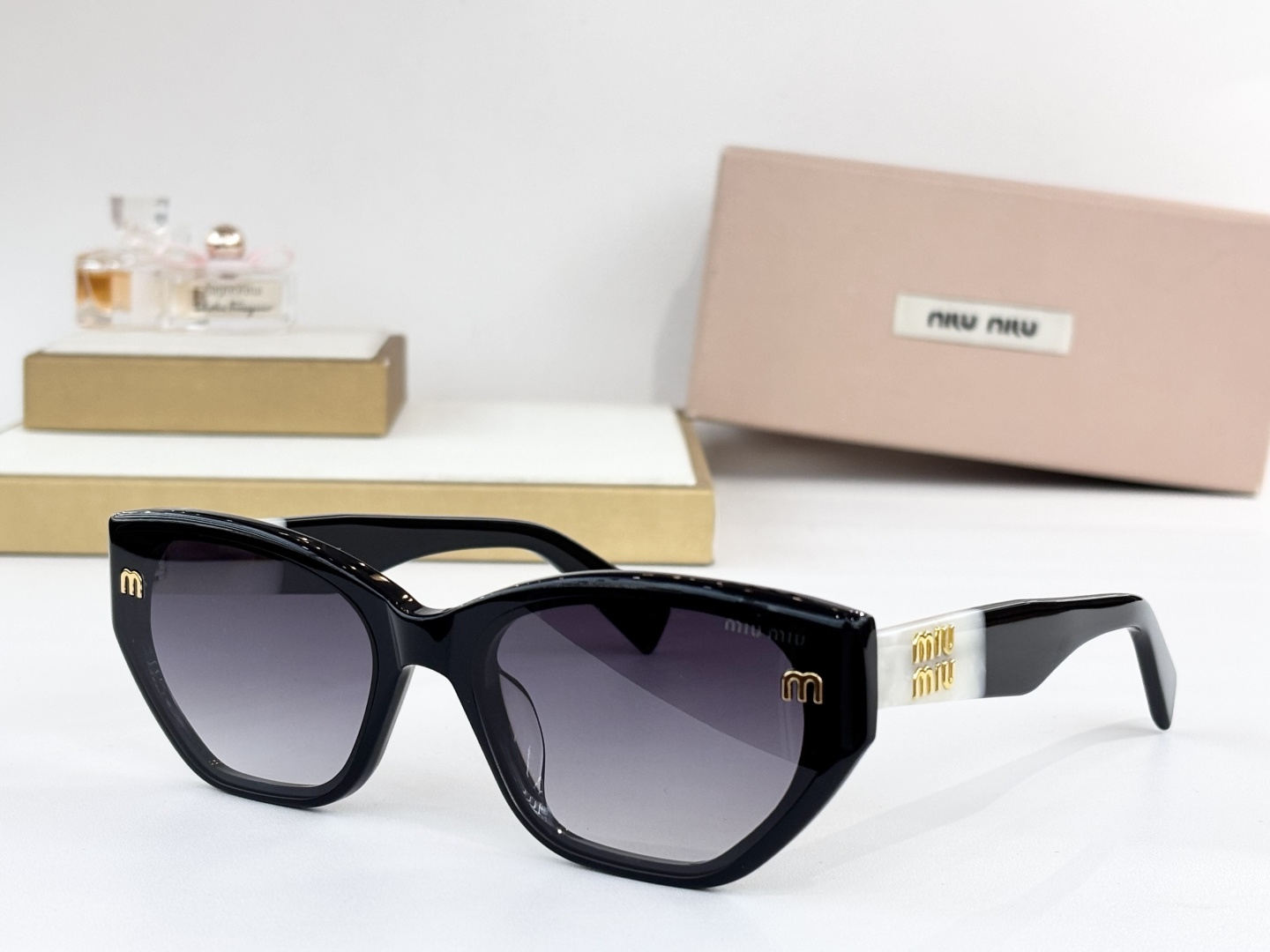 MIU MI*MOD：MU66ZSSize：62口21 145