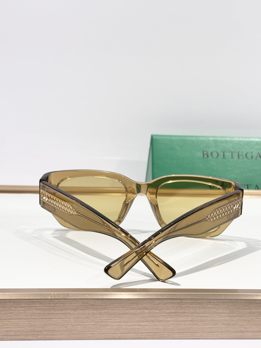 BOTTEGA VENET*MODEL：BV1400SSIZE：51口22-140