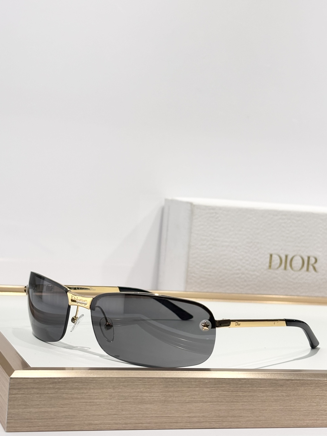 DIORMOD：ADIORABLE 5Size：64口16 115