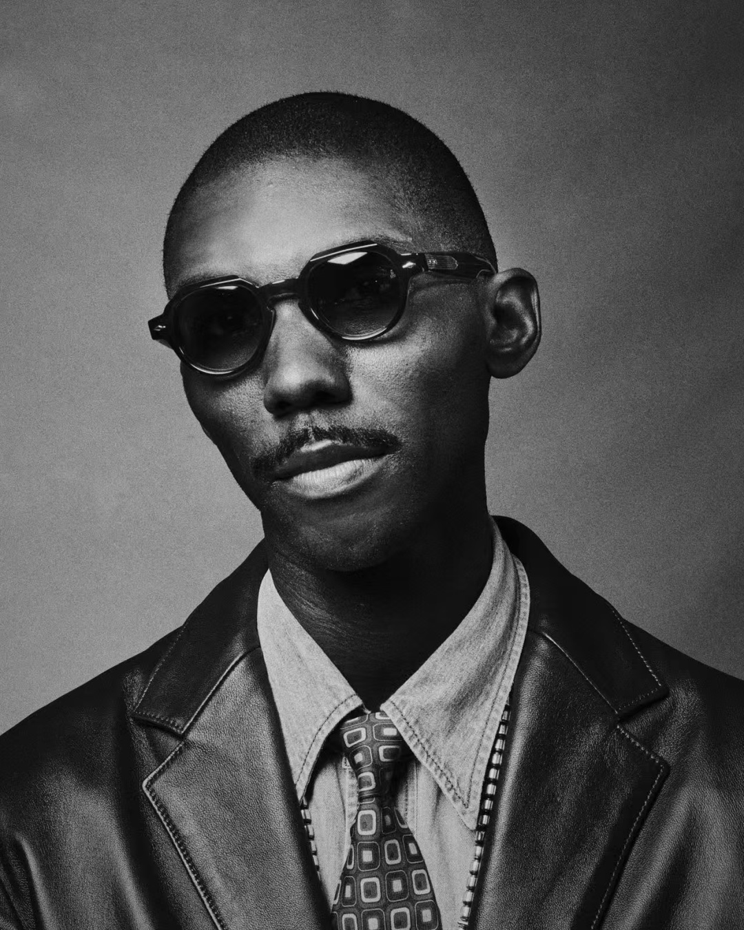 Jacques Marie MageMODEL：PONTIANSIZE：46口23-146