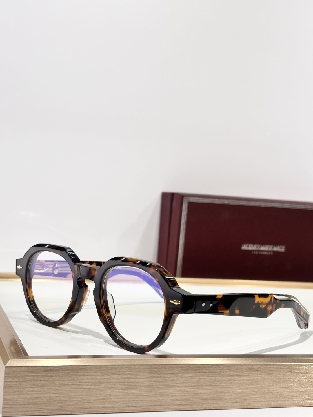 Jacques Marie MageMODEL：PONTIANSIZE：46口23-146