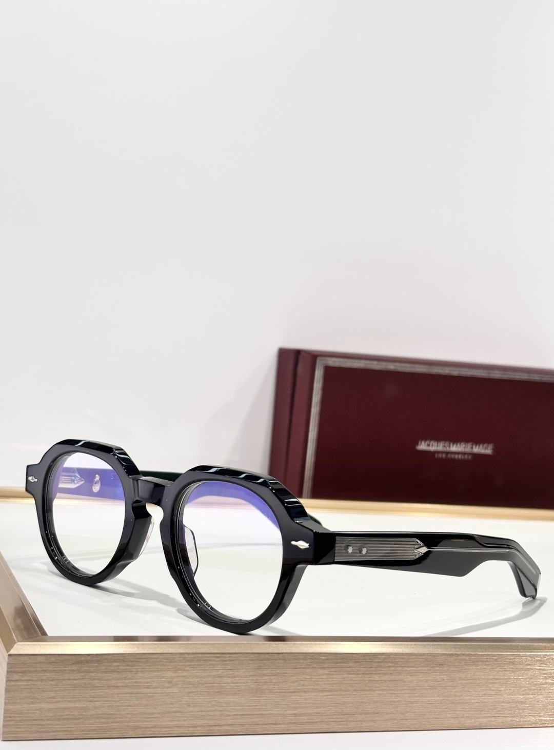 Jacques Marie MageMODEL：PONTIANSIZE：46口23-146