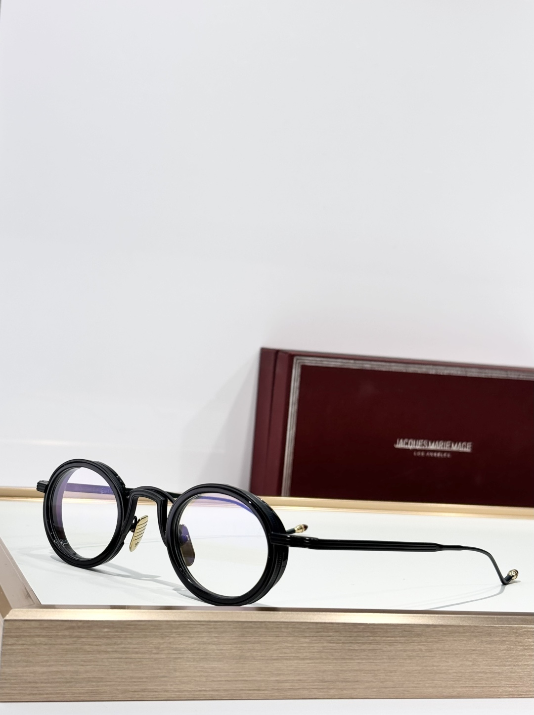 Jacques Marie MageMODEL： VARDASIZE：44口27-146