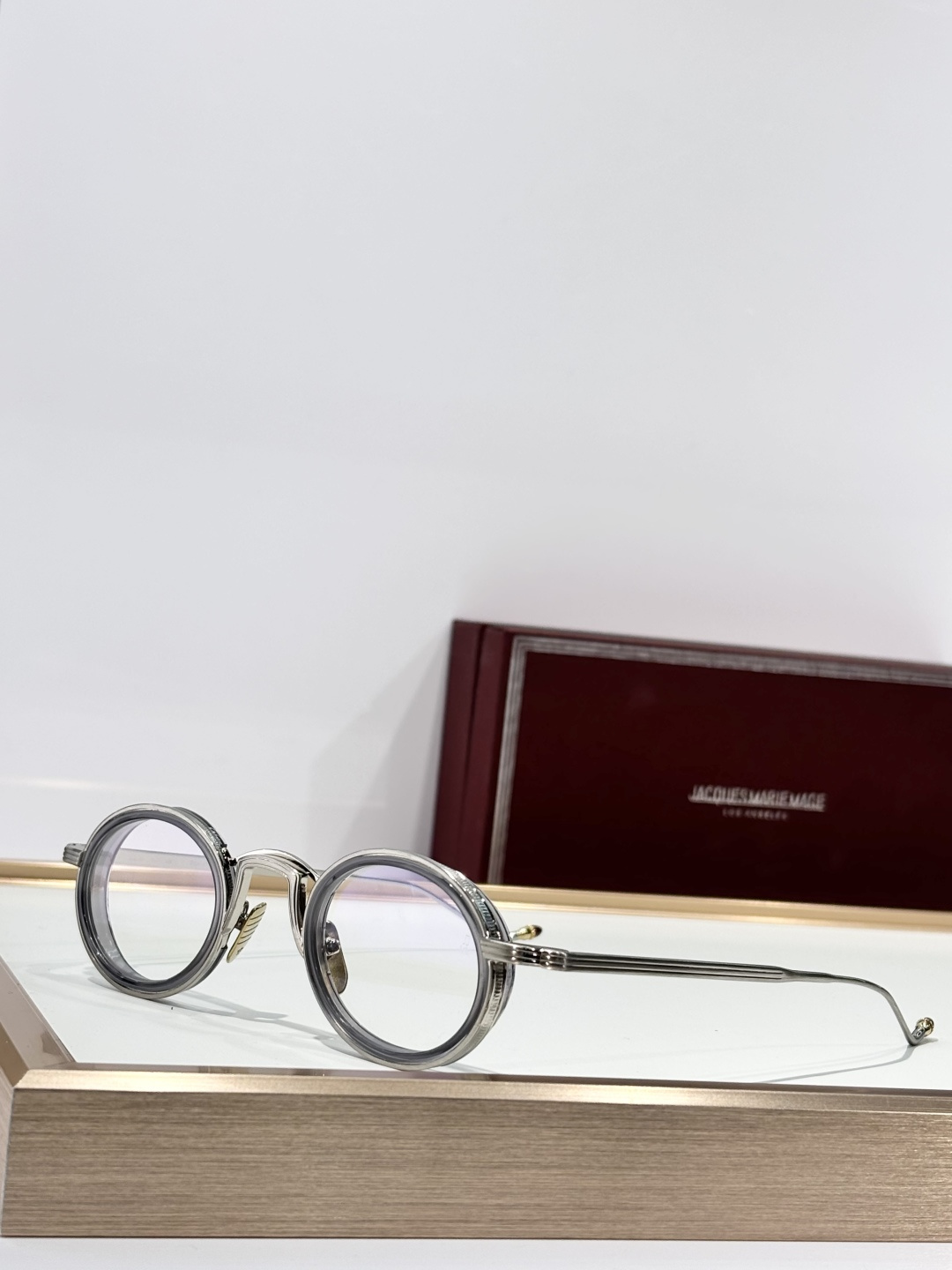 Jacques Marie MageMODEL： VARDASIZE：44口27-146