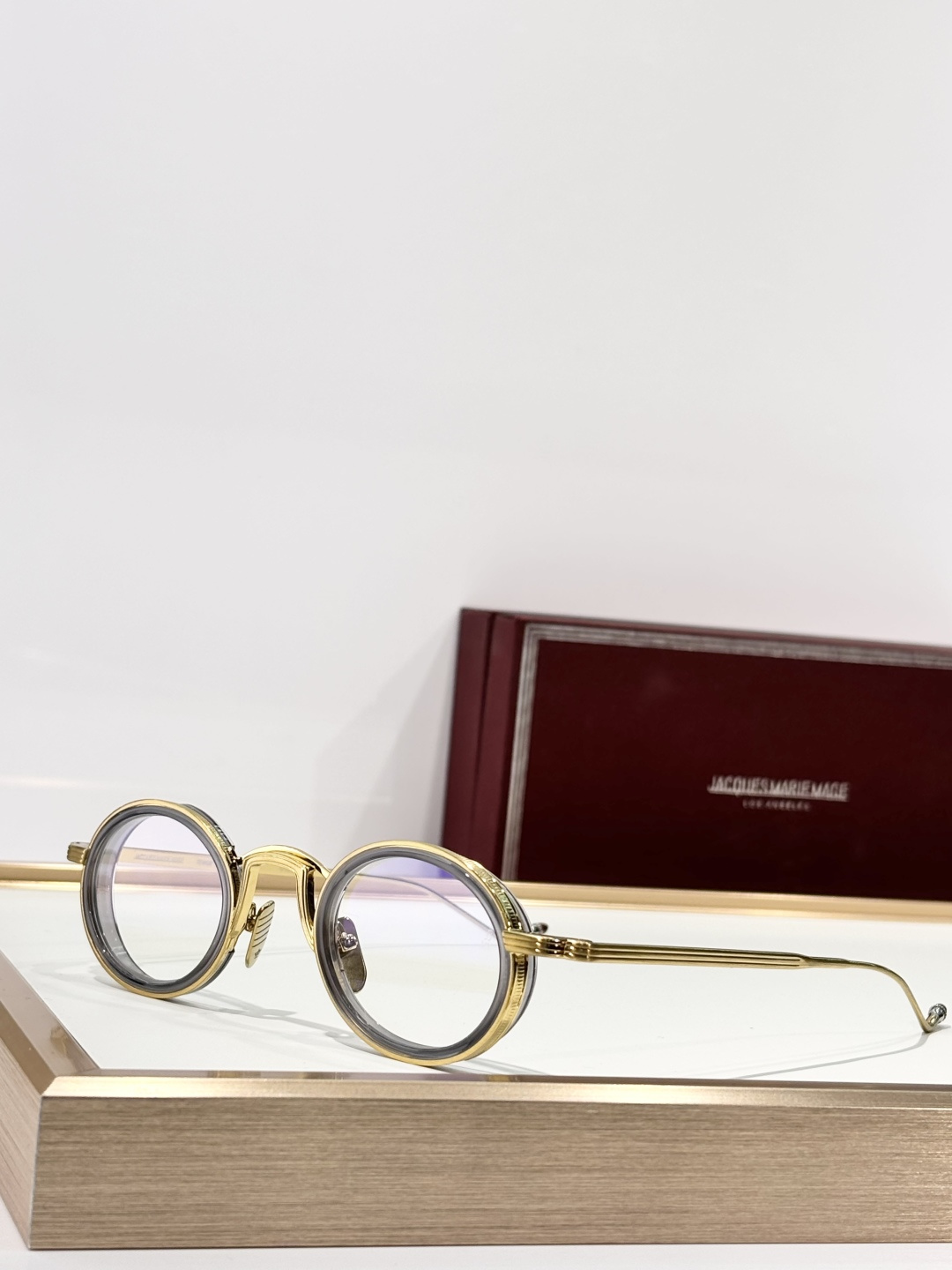 Jacques Marie MageMODEL： VARDASIZE：44口27-146