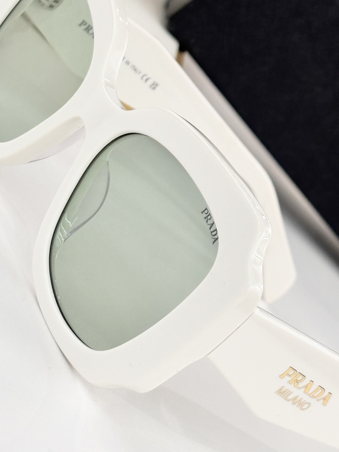 PRAD*MODEL：SPR 16YSIZE：52口19-145