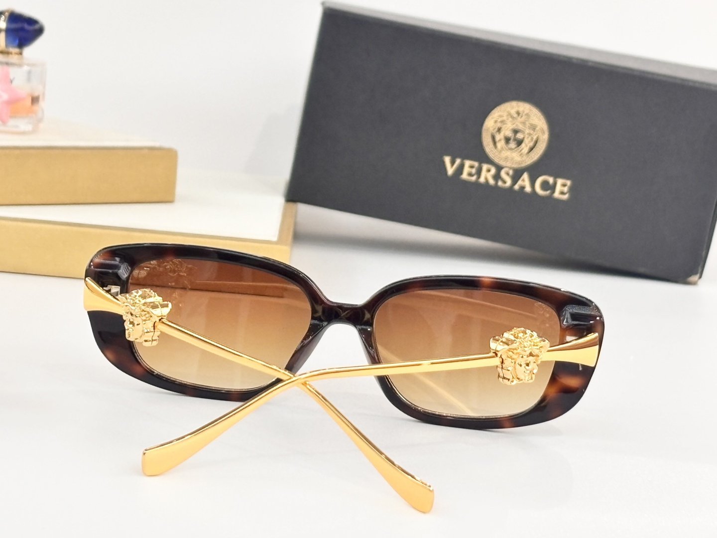 VERSAC*MOD:VE1876SIZE:54口17 145