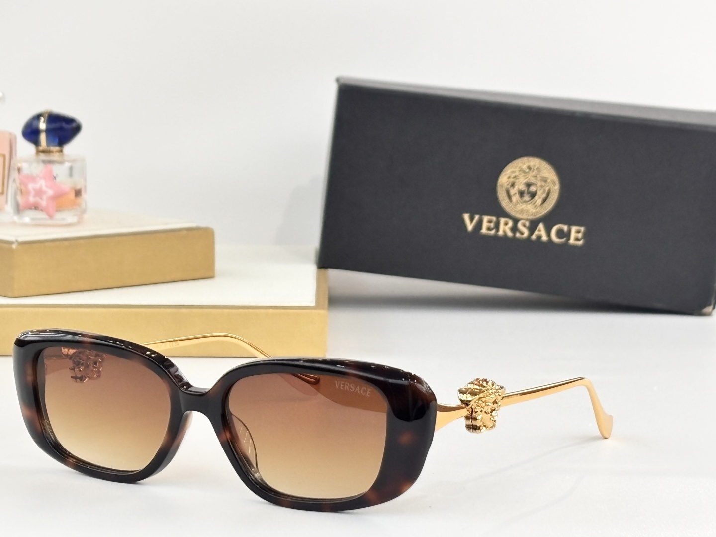 VERSAC*MOD:VE1876SIZE:54口17 145