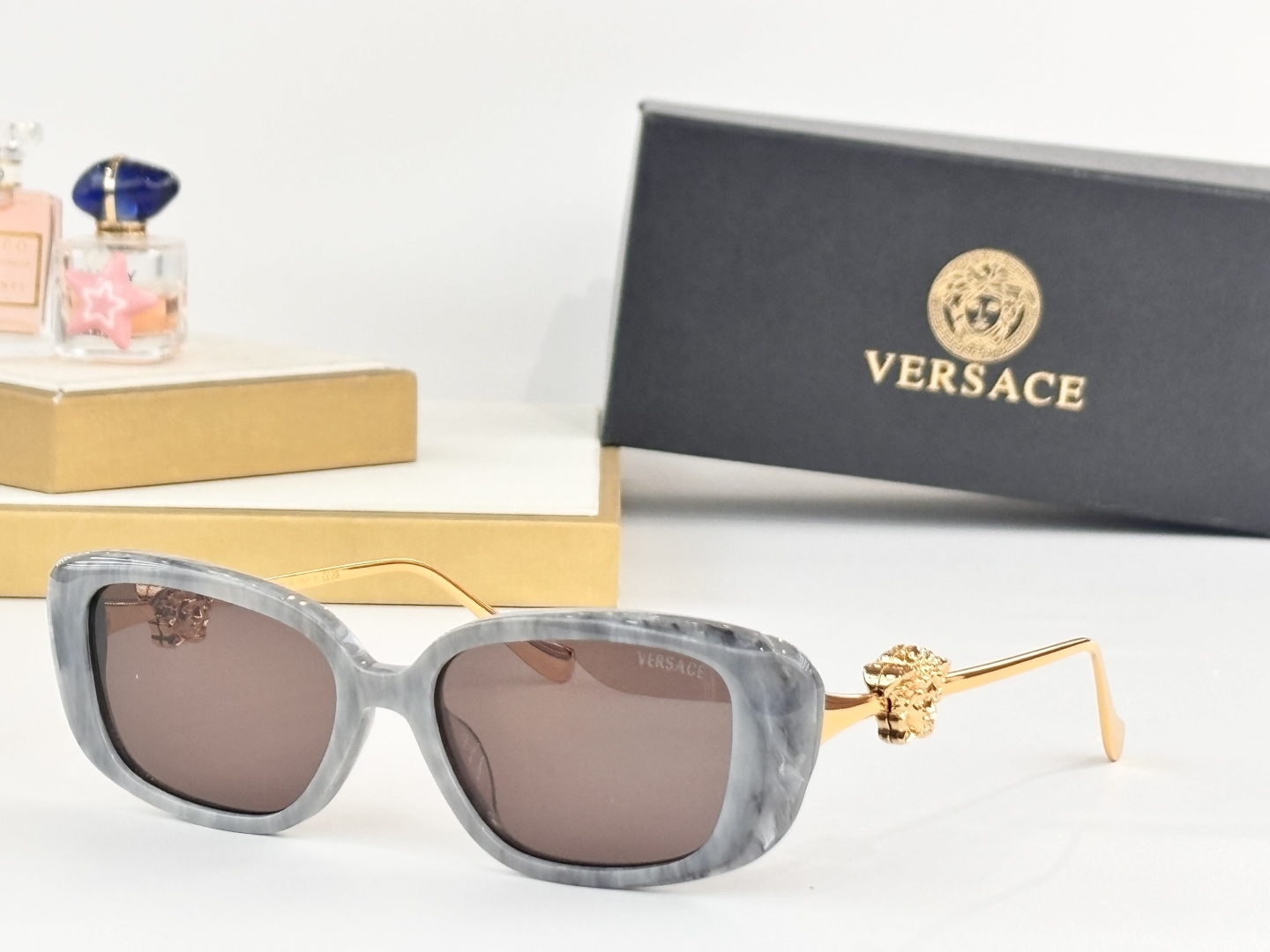 VERSAC*MOD:VE1876SIZE:54口17 145