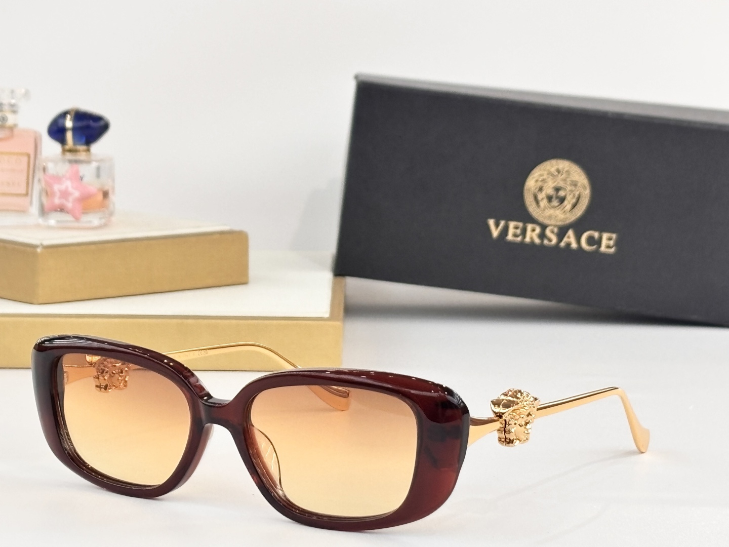 VERSAC*MOD:VE1876SIZE:54口17 145