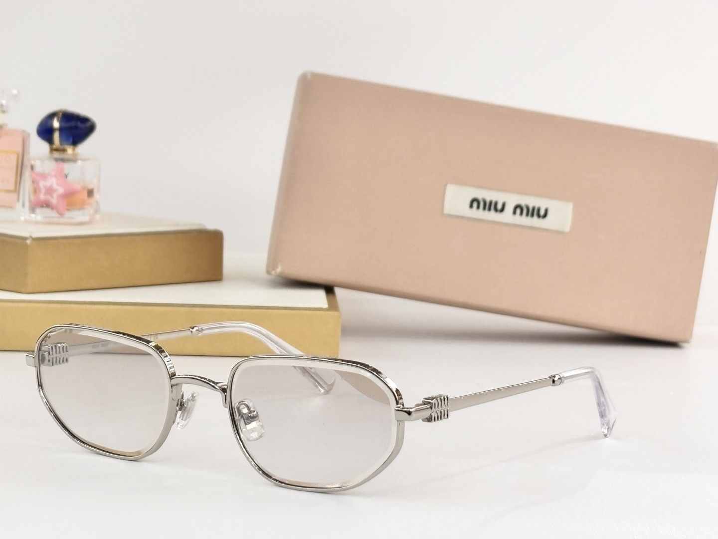 MIU MI*MOD：MU 174AVSize：56口21-142