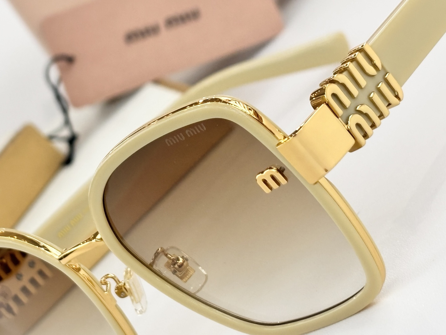 MIU MI*MODEL：MU67ZSSIZE：56口22-140