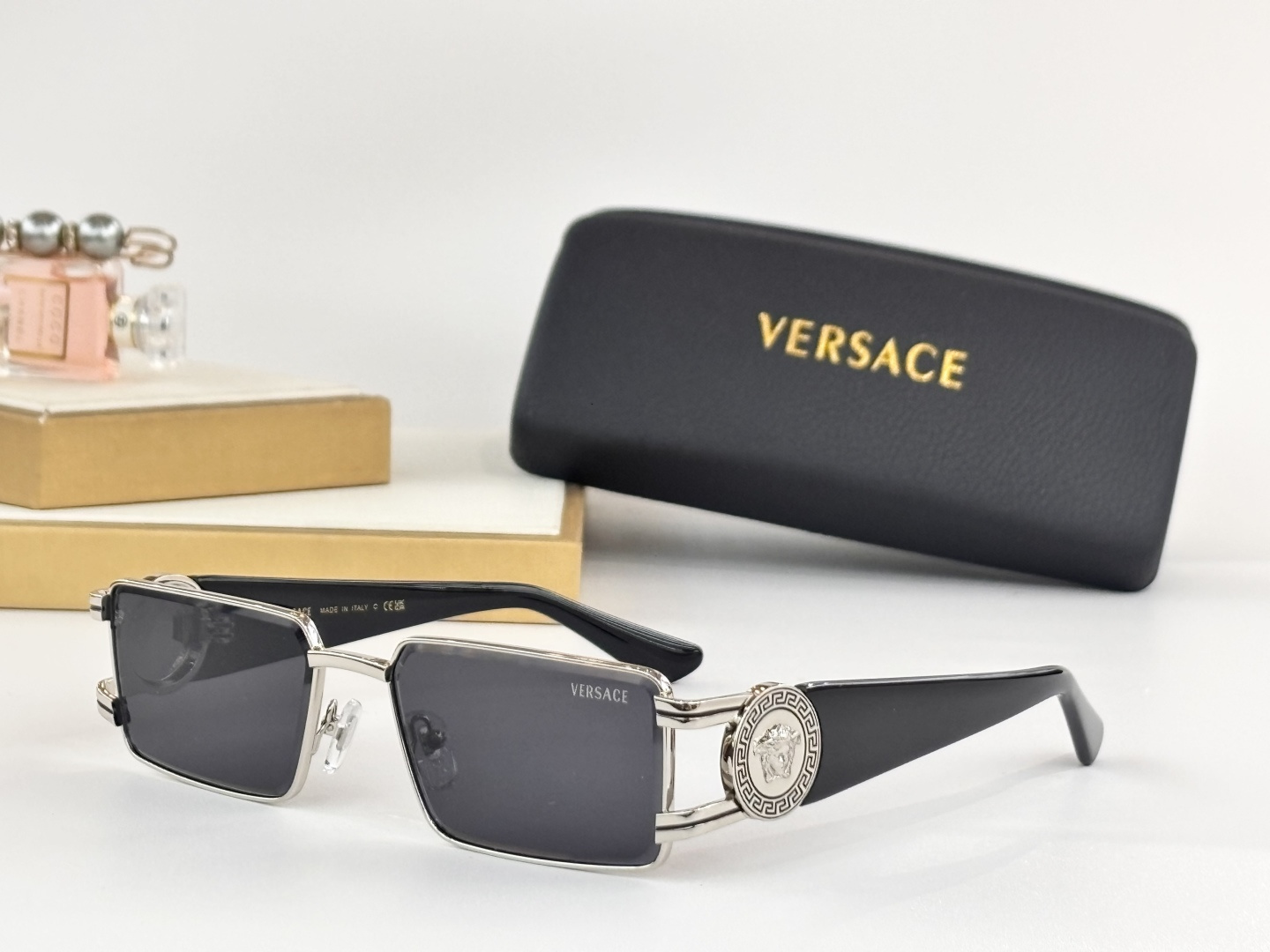 VERSAC*MOD：VE1871Size：57口17 122