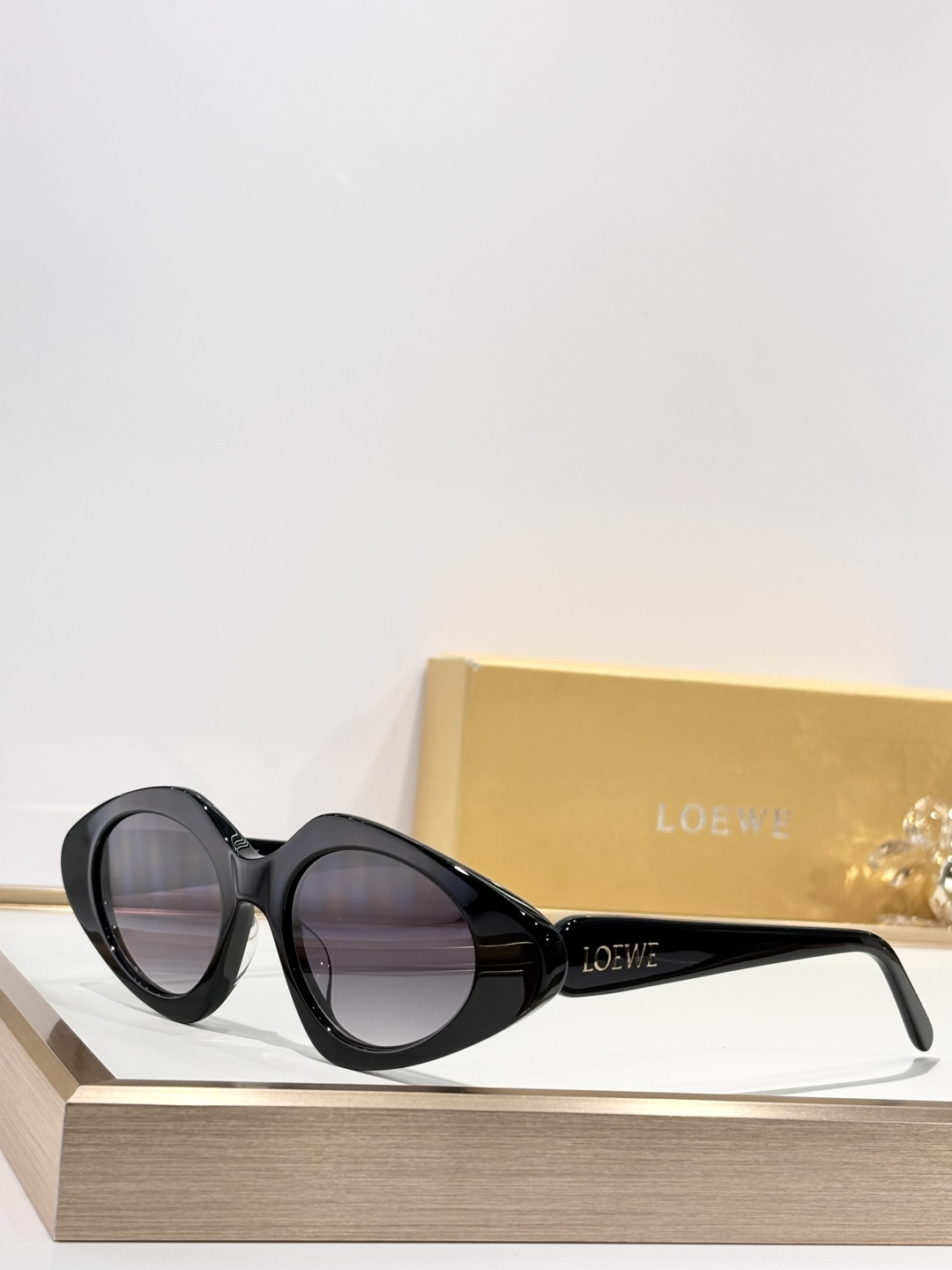 LoeweMODEL：LW40147ISIZE：51口19-145