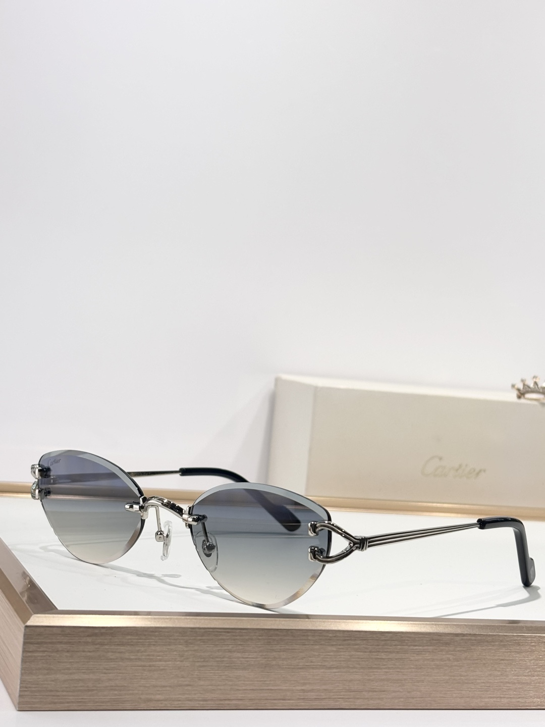 Cartie*Mod：CT0487S2.5厚片钻石切割Size：57口17-140