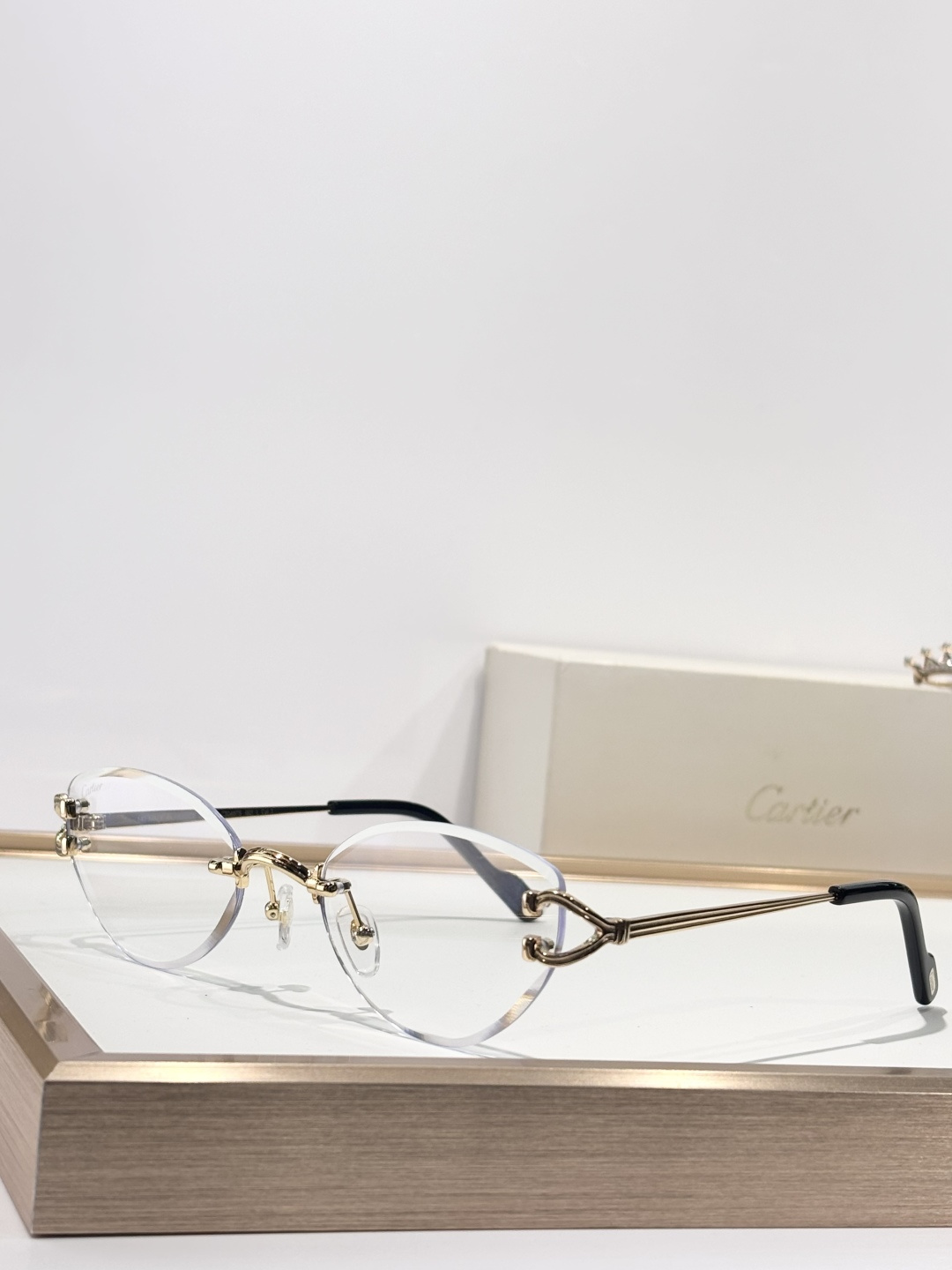 Cartie*Mod：CT0487S2.5厚片钻石切割Size：57口17-140