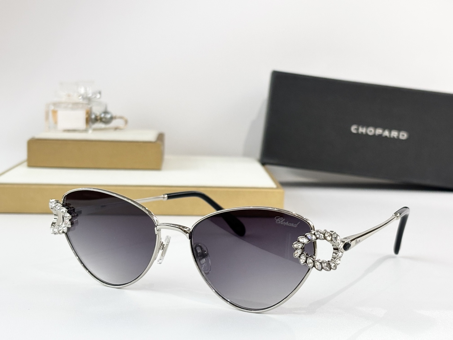 ChoPar*肖邦MODEL：VCH2009SIZE：56口17 142