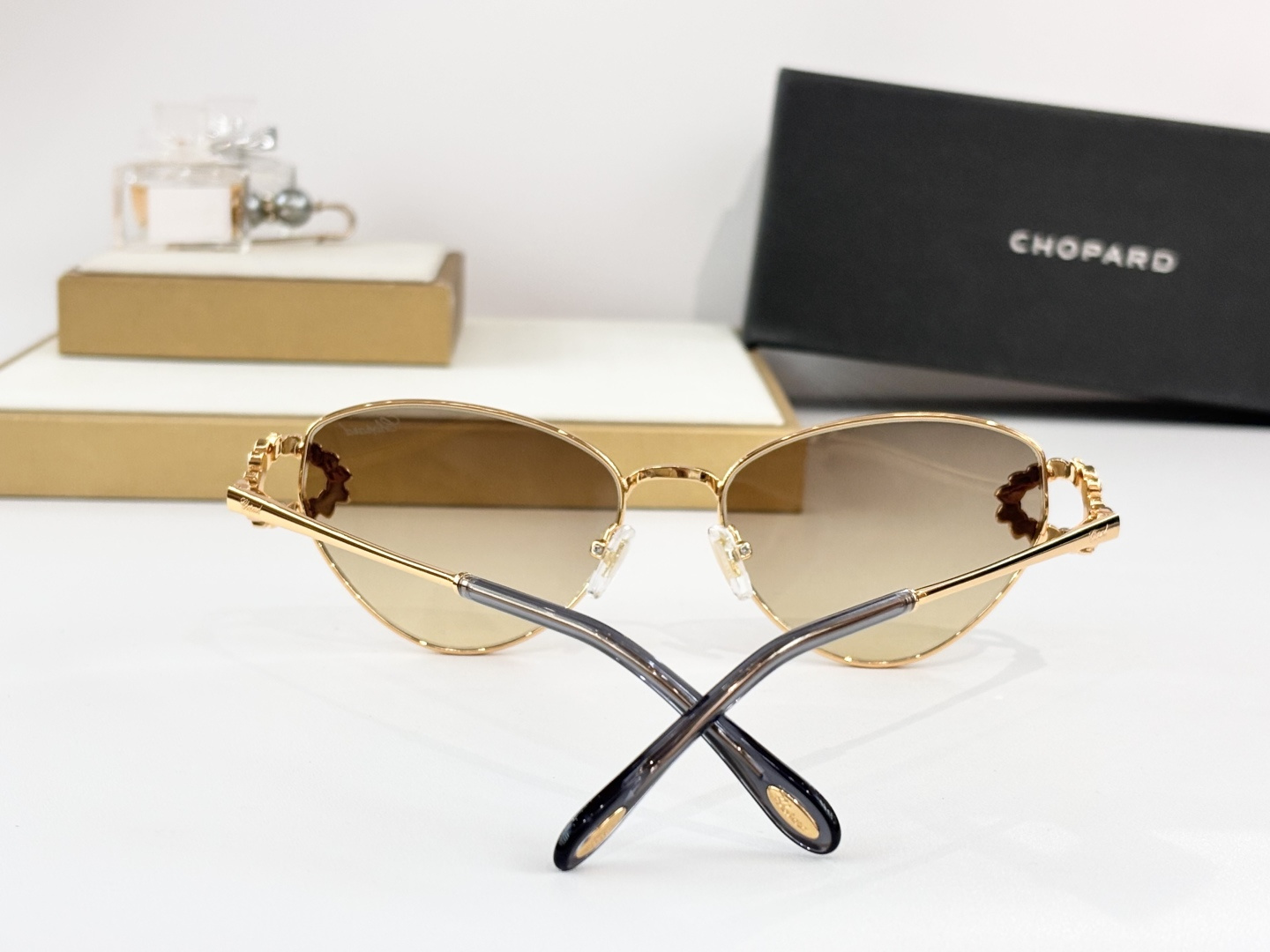 ChoPar*肖邦MODEL：VCH2009SIZE：56口17 142