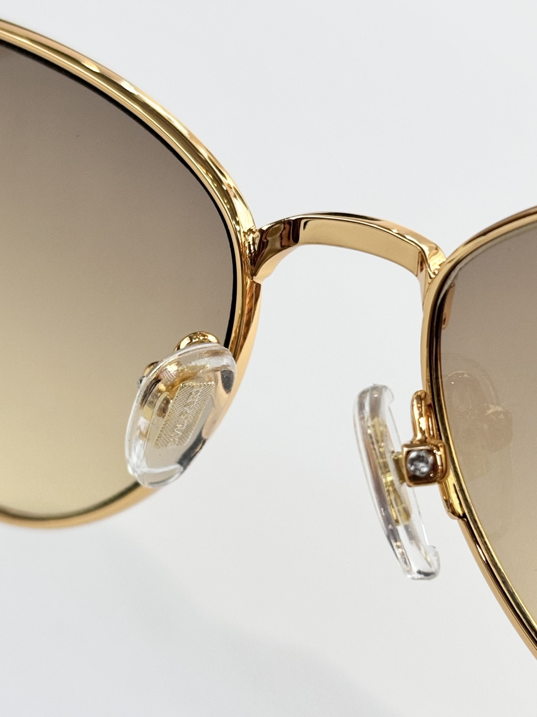 ChoPar*肖邦MODEL：VCH2009SIZE：56口17 142