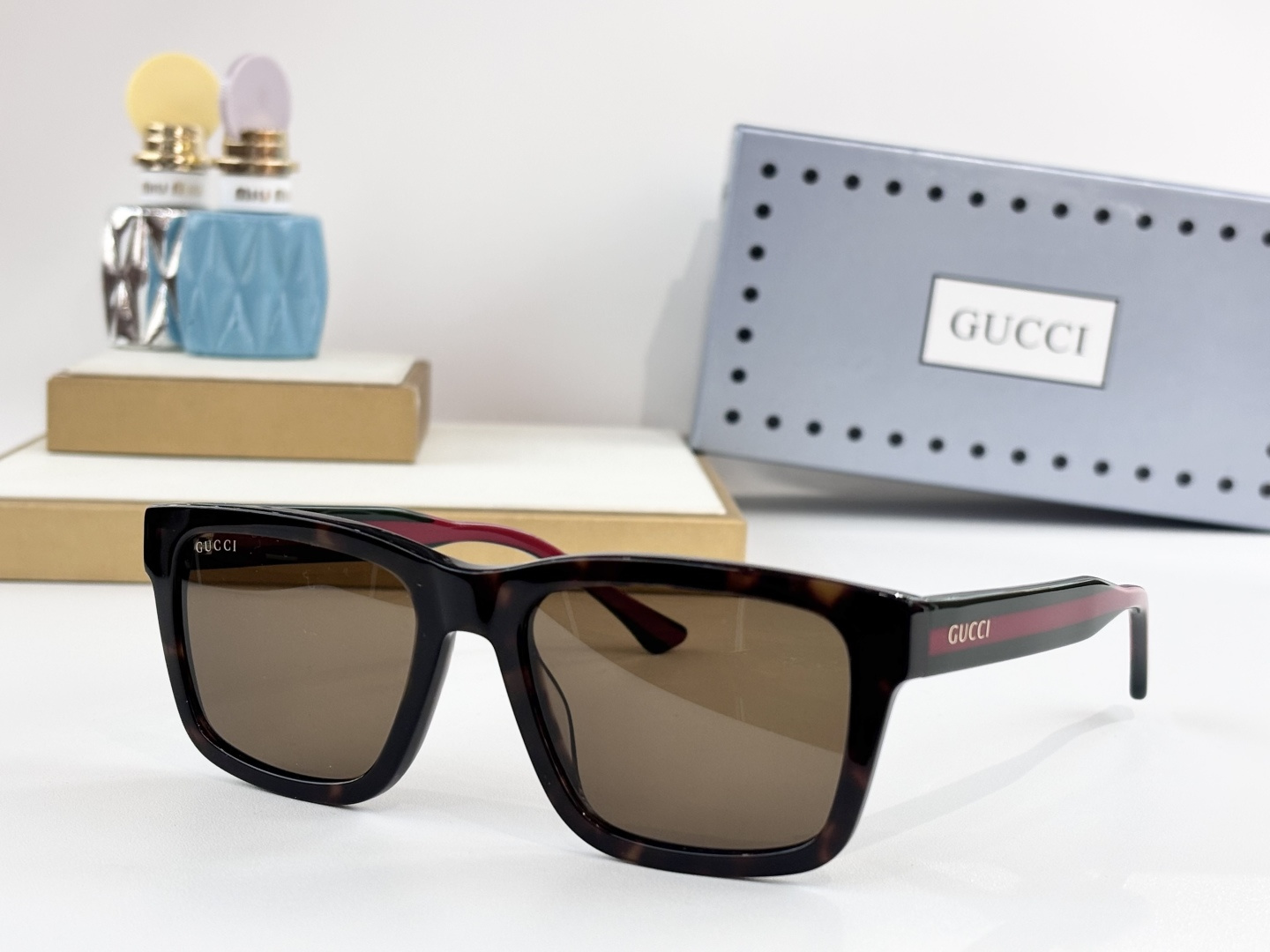 GUCC*MODEL：GG1869SSIZE：53口19-145