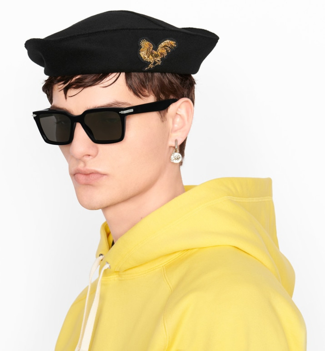 DiorMOS：DIORBLACKSUIT S3FSize：57口16 150