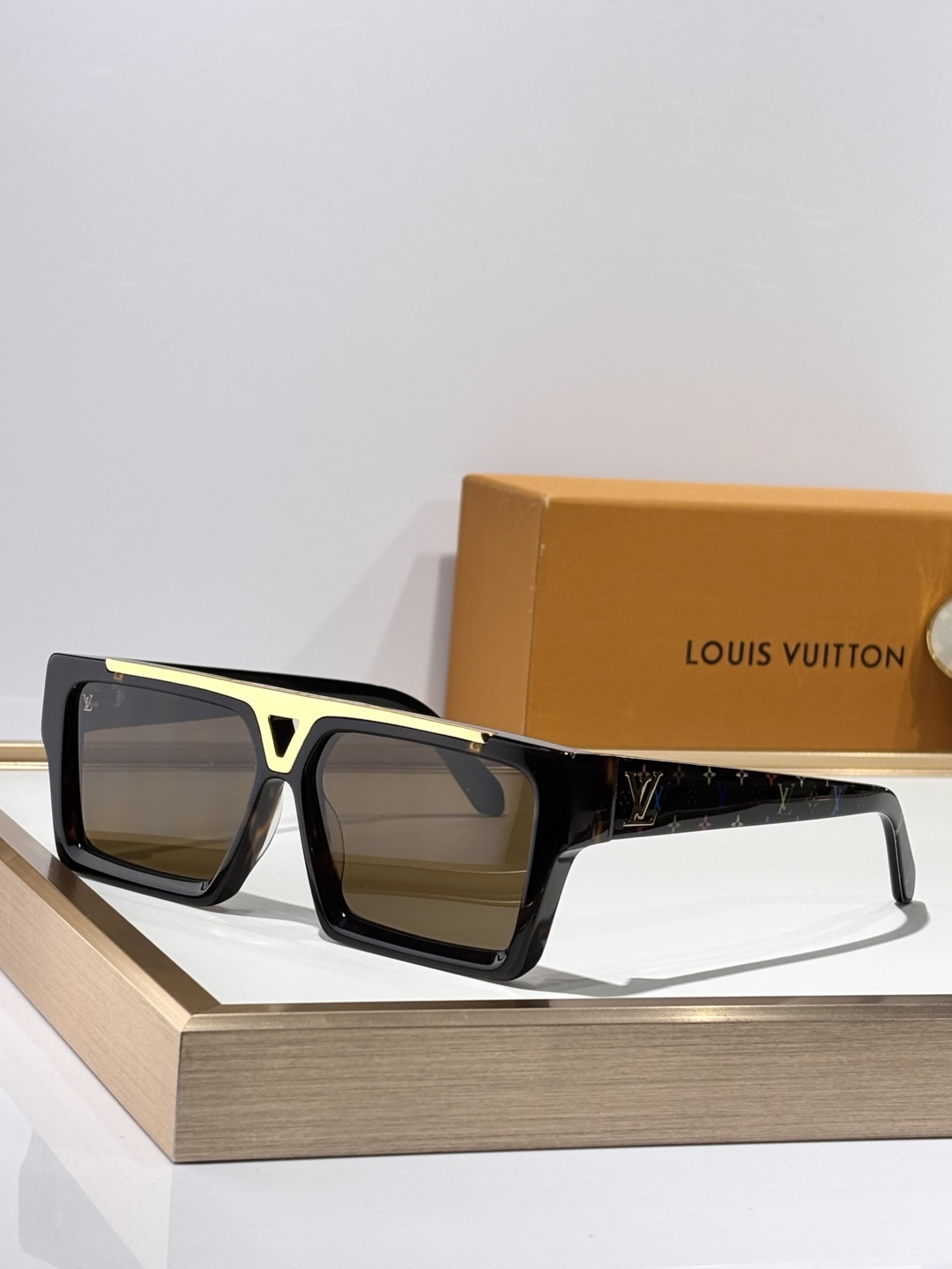 Oversized LouisMod:Z2058USIZE:60-13-145