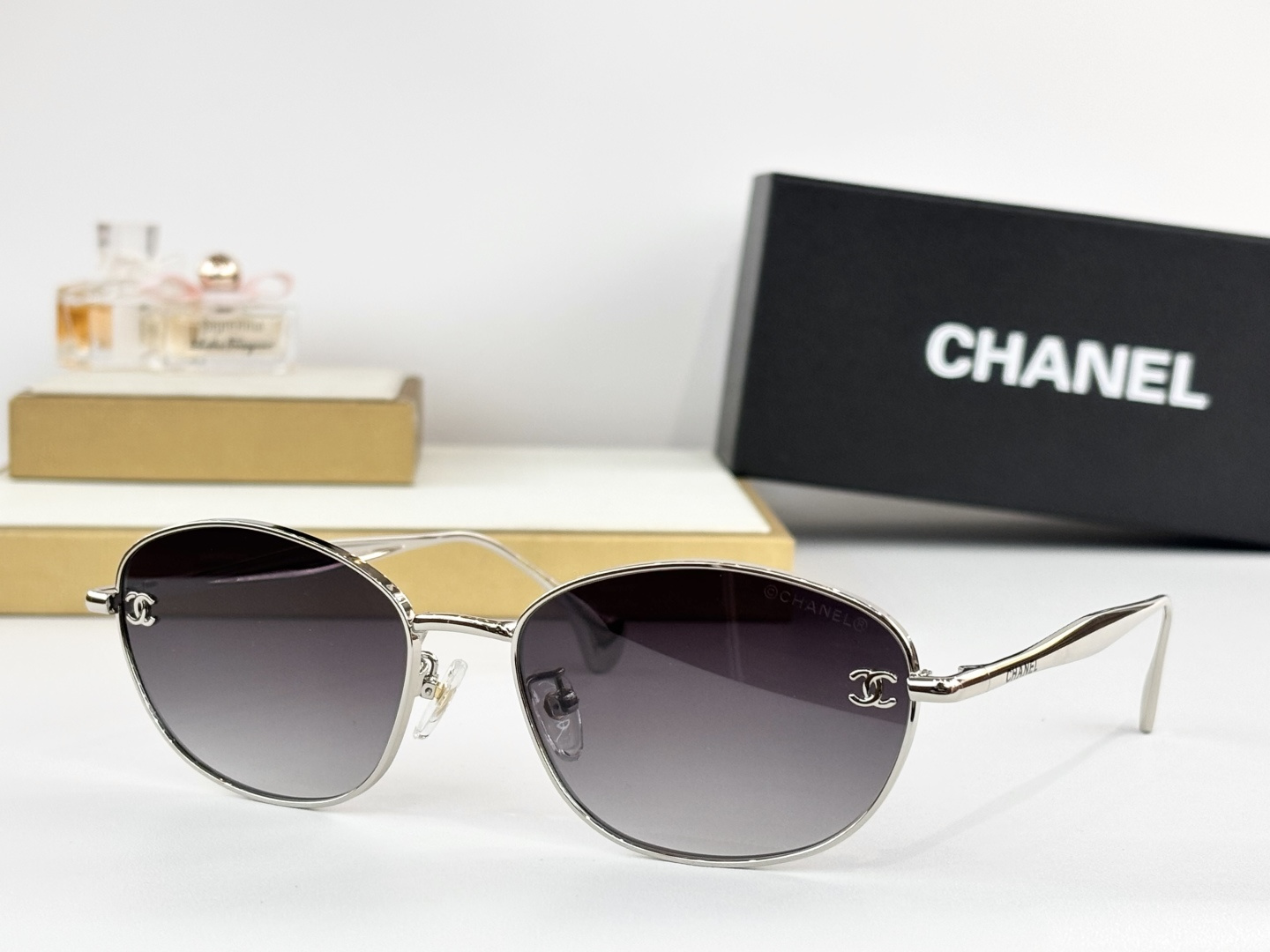 CHANE*MOD：5493-HSize：60口18 145