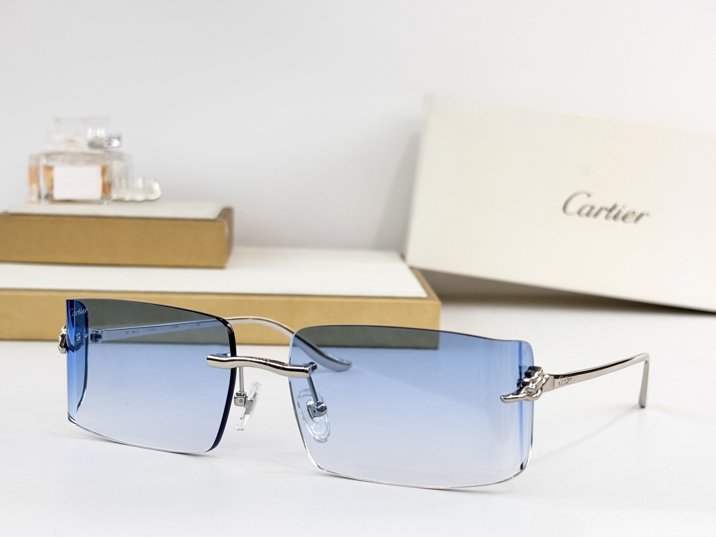 Cartie*MODEL：CT02038SIZE：60口17-135