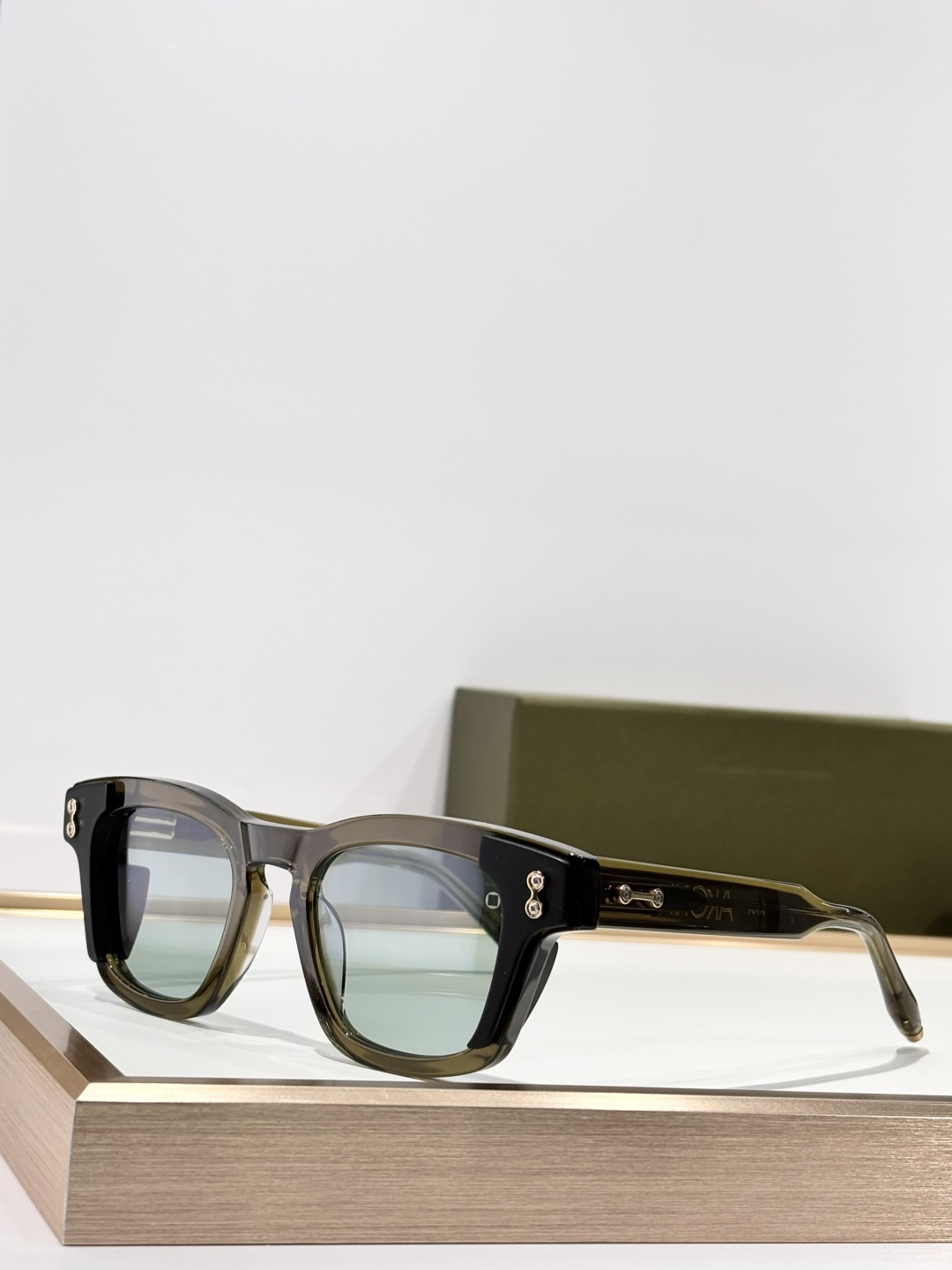 AKON*MOD：AKS-104ESize：52口21-148