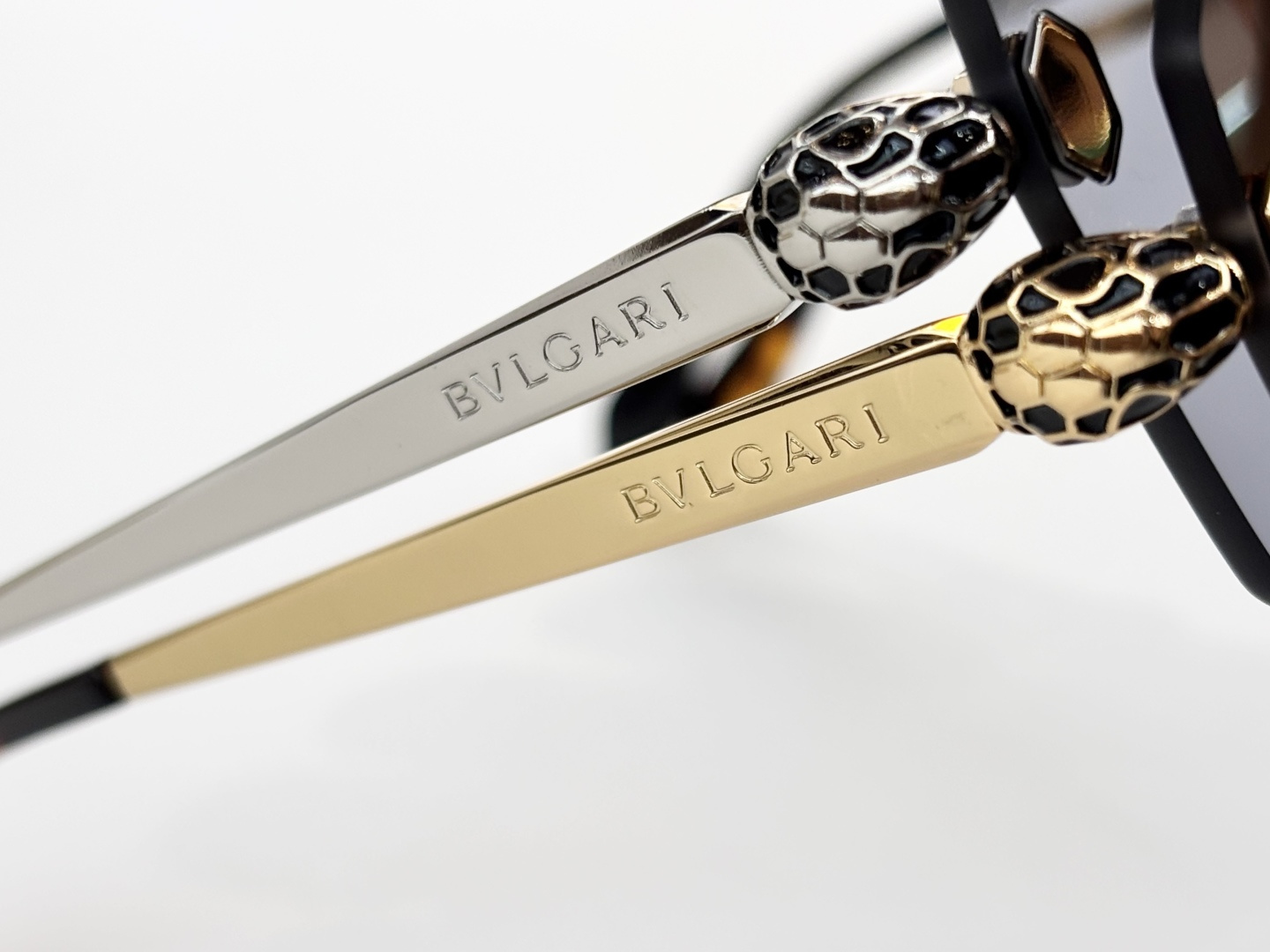 BVLGAR*MODEL：BV40066USIZE：58口15-140