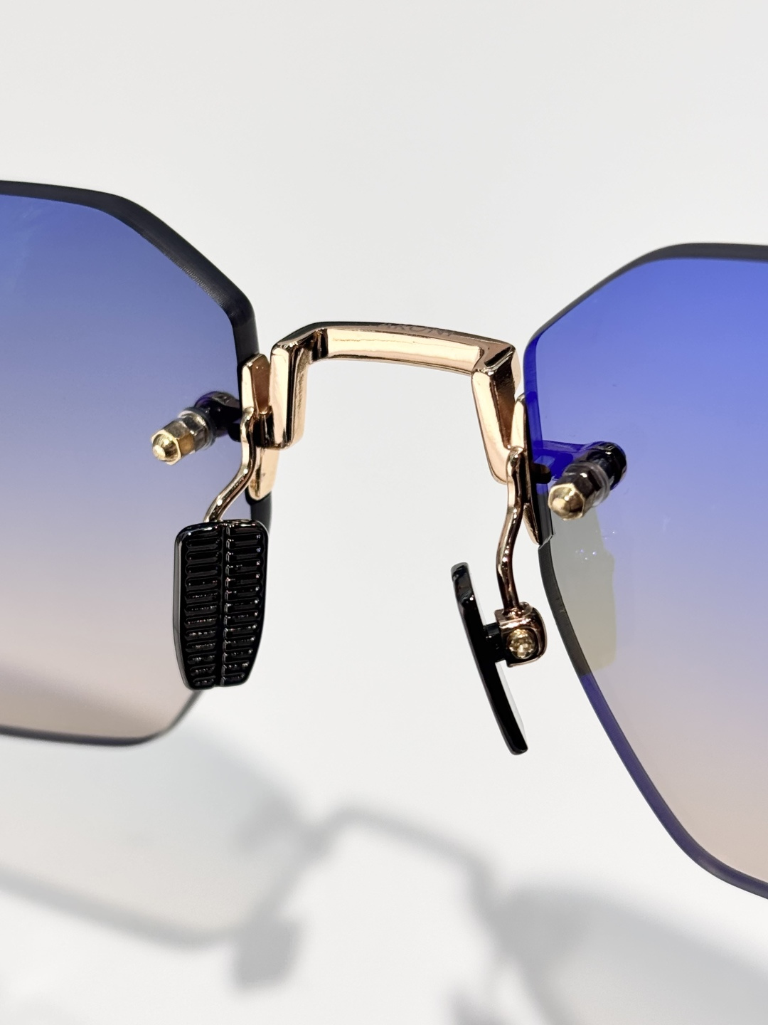 AKONIMODEL：AKS-308SIZE:47口22-145