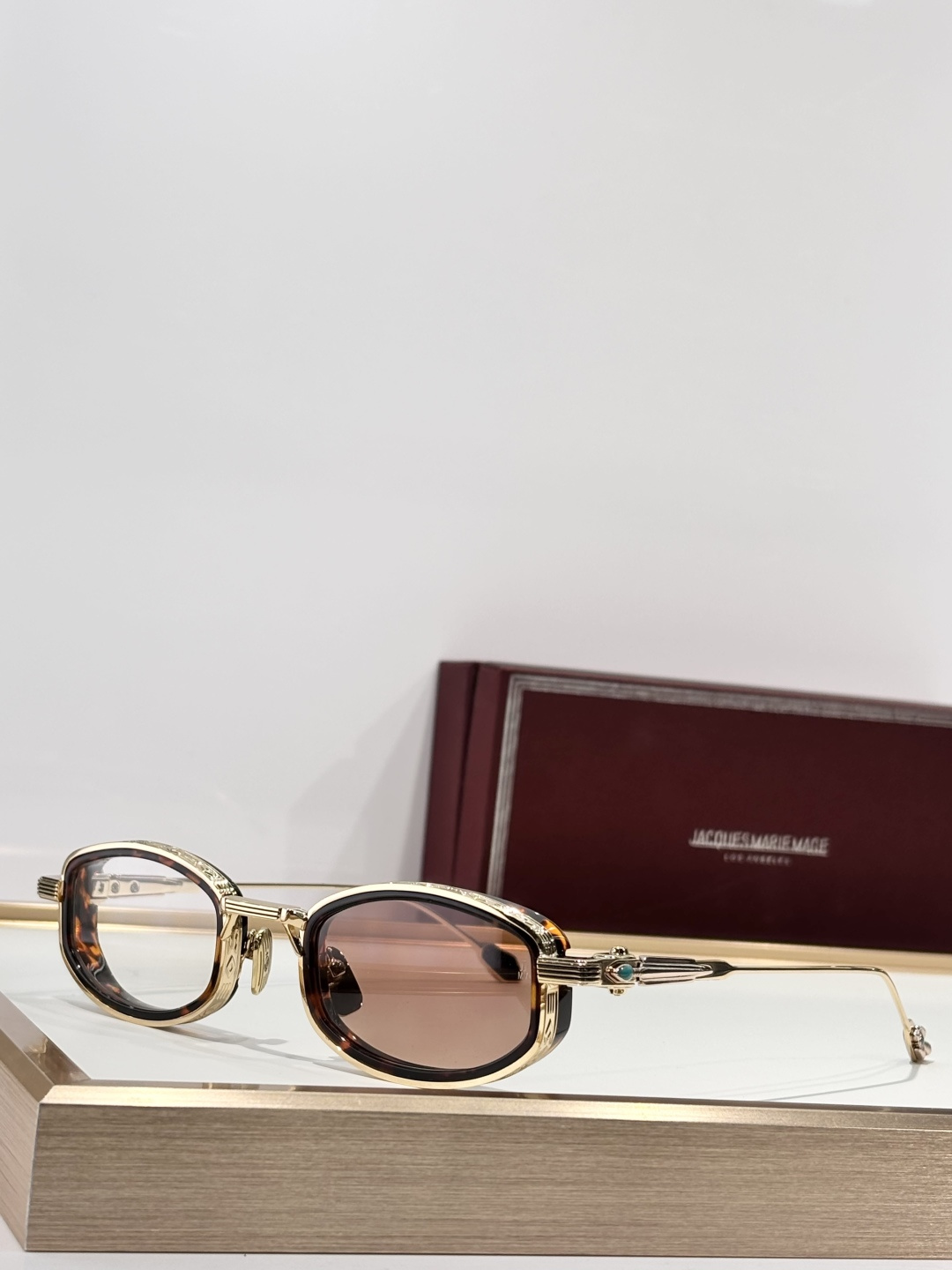 JACQUES MARIE MAGE～MODEL：HARDINSIZE:53口21-146