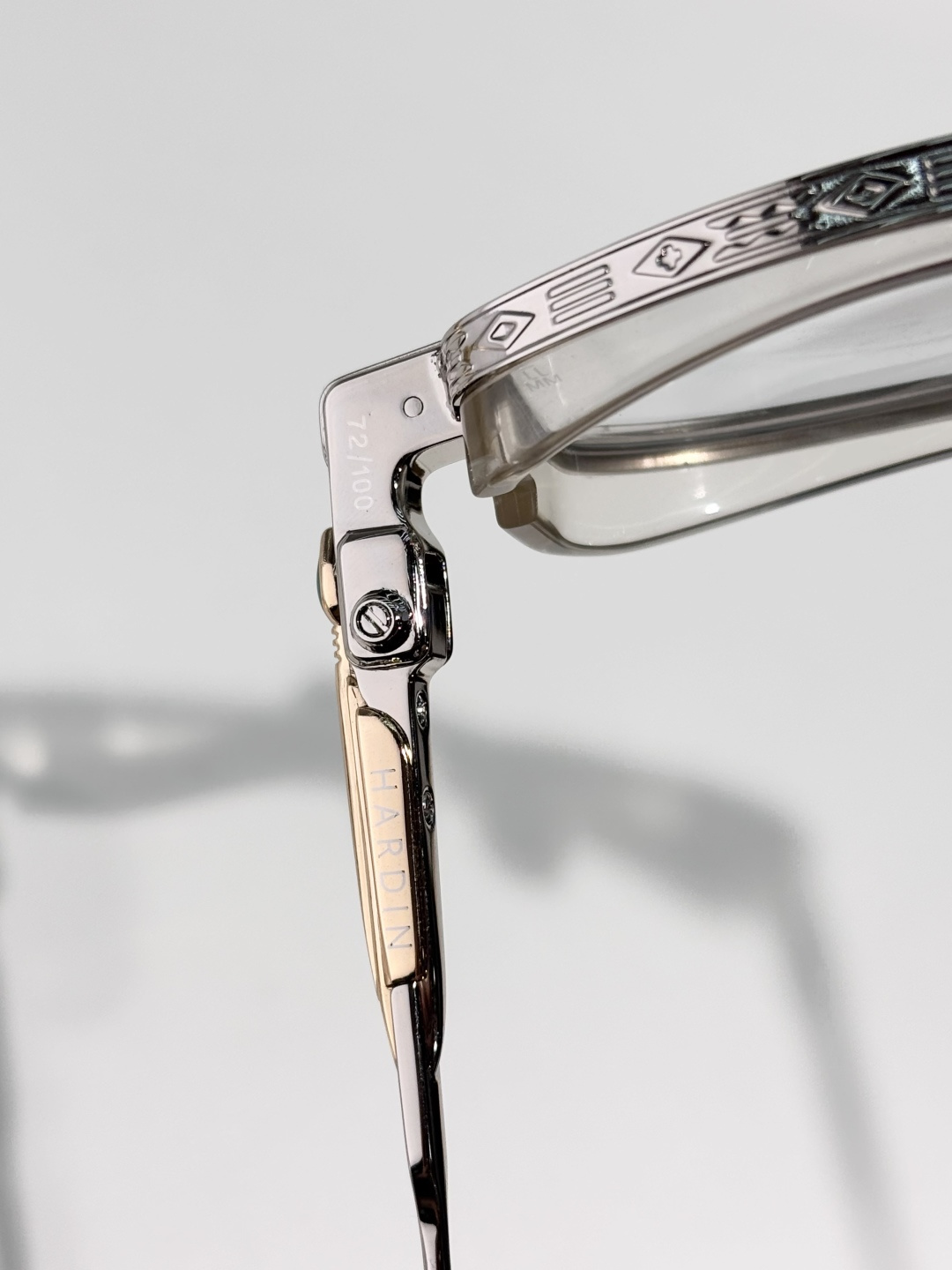 JACQUES MARIE MAGE～MODEL：HARDINSIZE:53口21-146