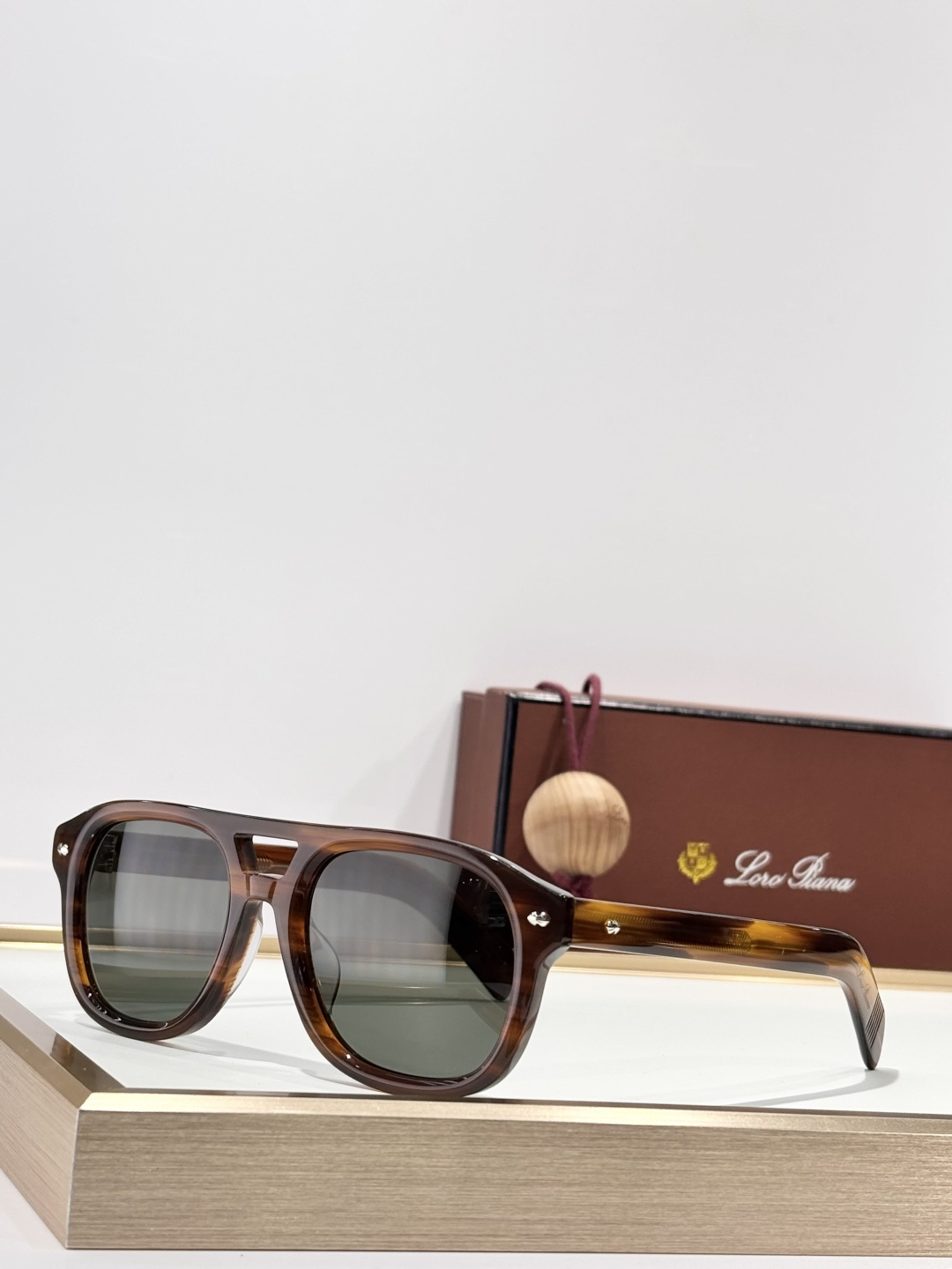 Original Original quality眼镜界“天花板”Loro PianaMod：ROADS