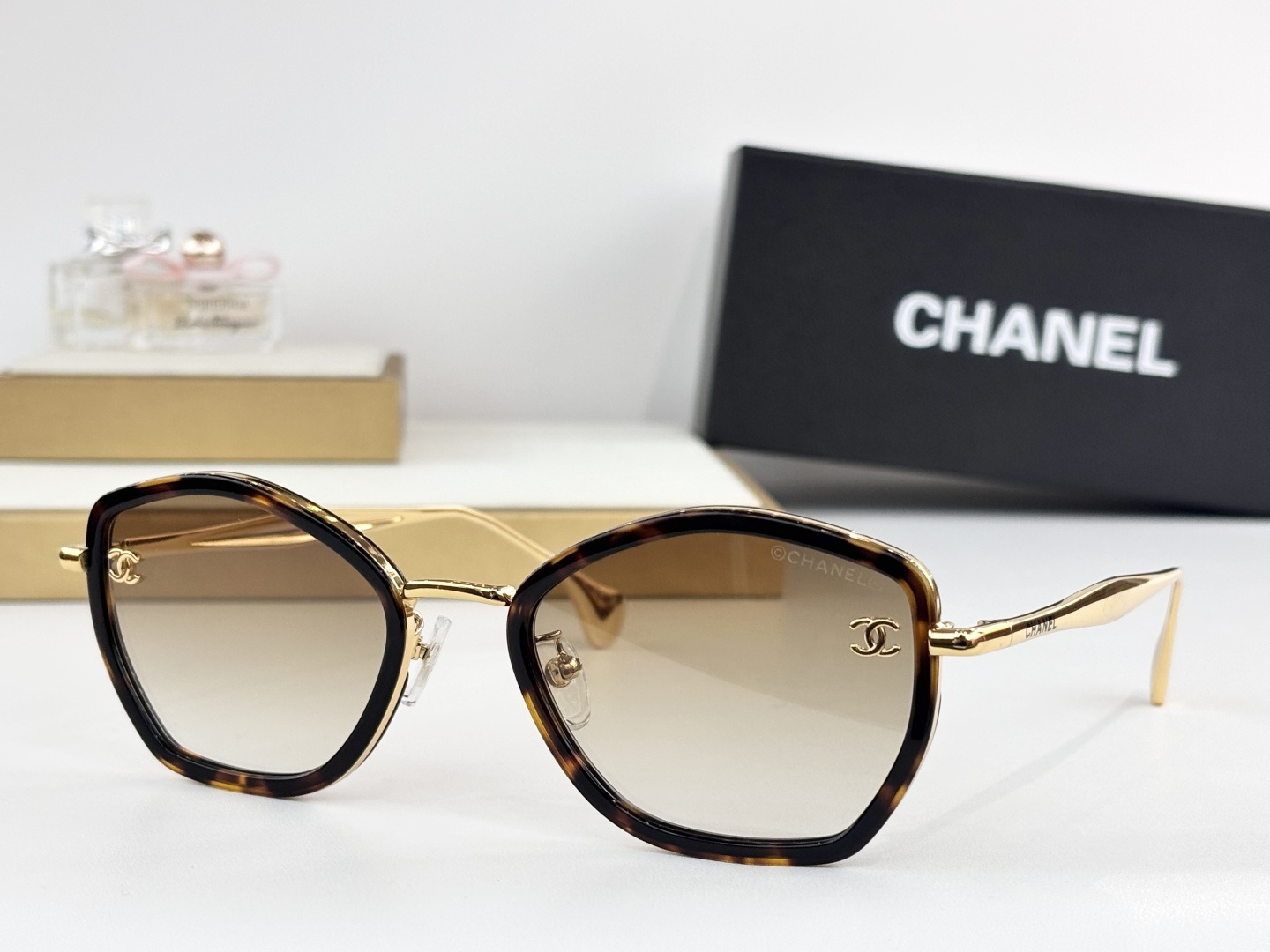 CHANE*MODEL：5509-HSIZE：58口22-145