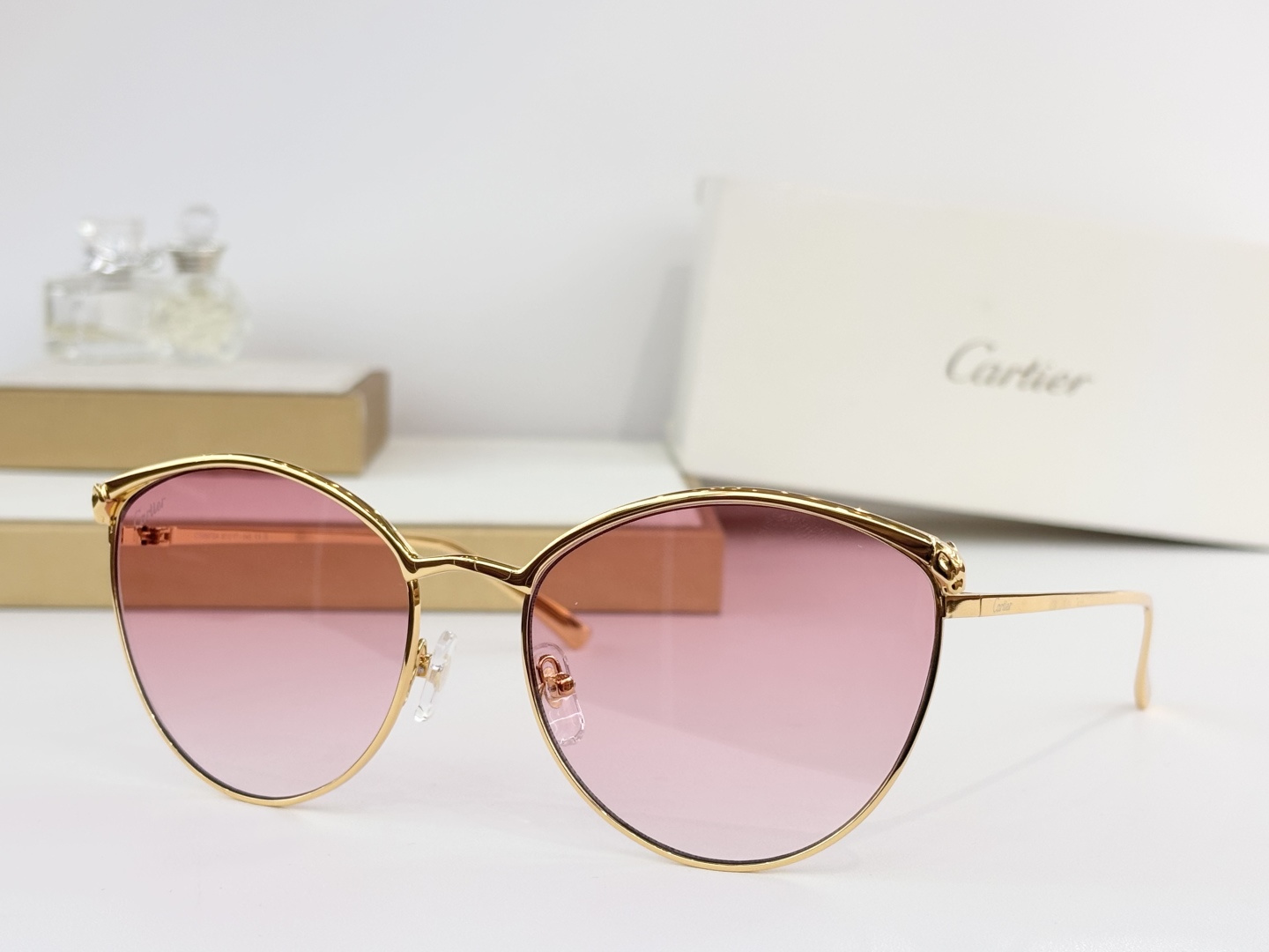 Cartie*MODEL：CT0597SASIZE: 55口20-142