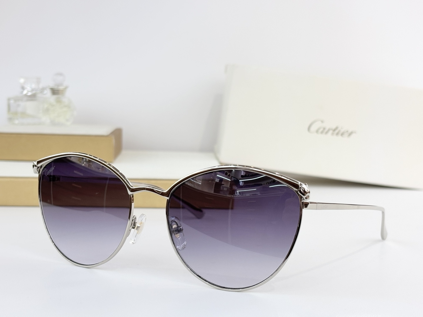 Cartie*MODEL：CT0597SASIZE: 55口20-142