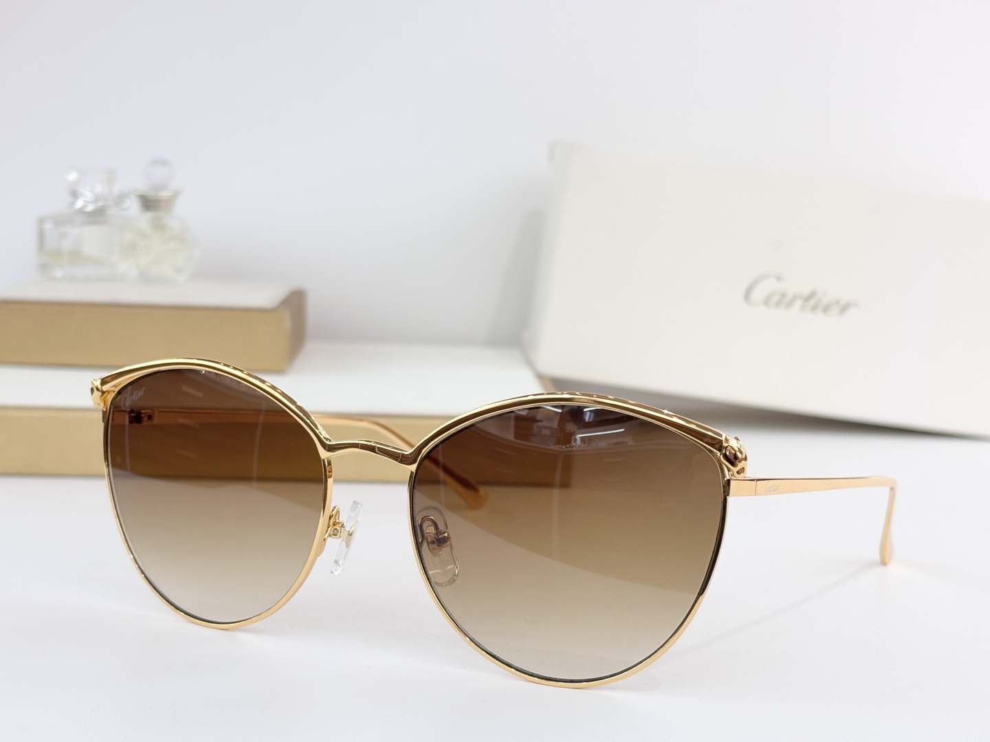 Cartie*MODEL：CT0597SASIZE: 55口20-142